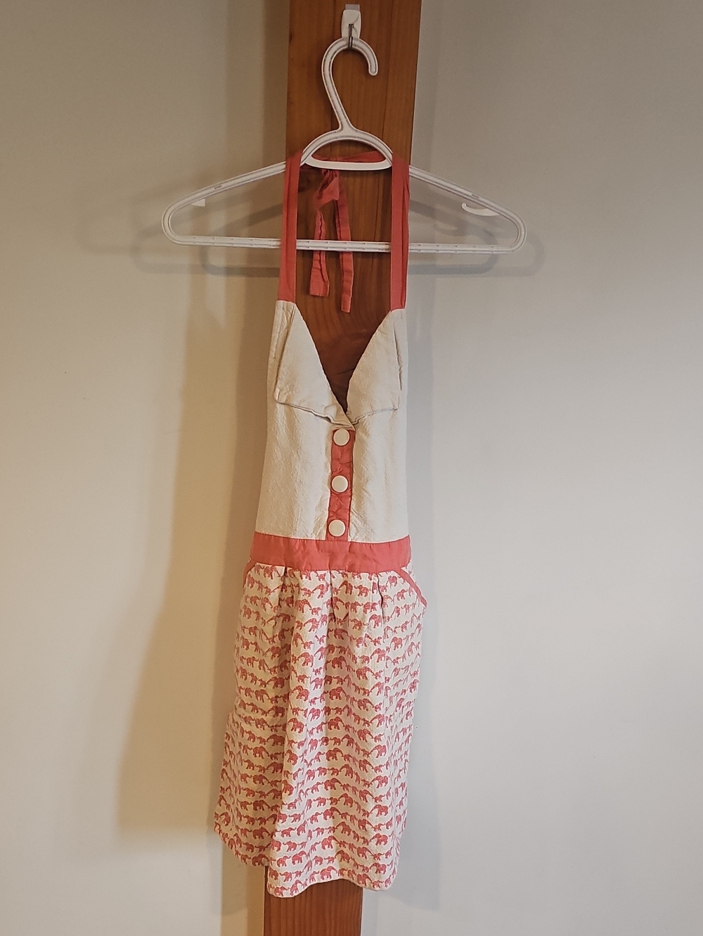 Vintage Elephant Print Halter Apron Dress, Retro Coral White Hostess Apron